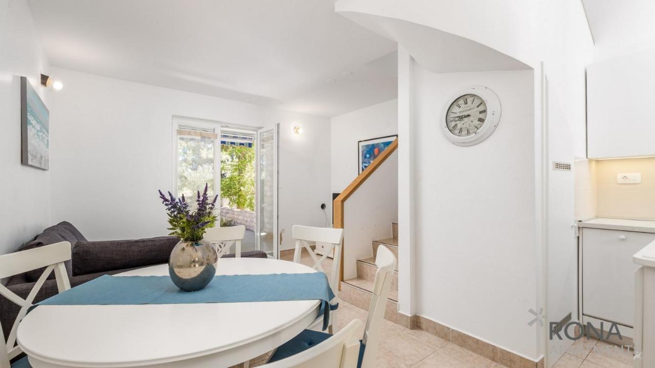 Rona Apartment Flower 1&Flower 2 Novalja Exterior foto