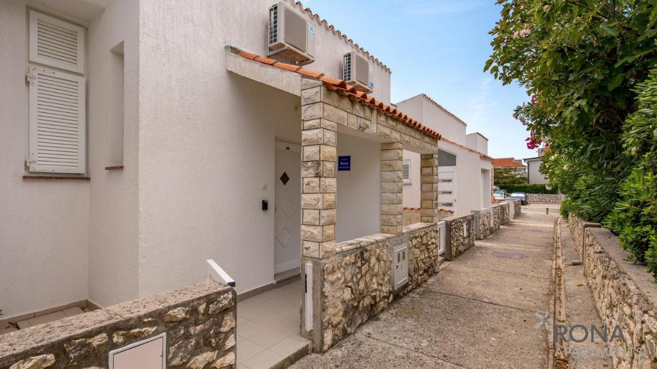 Rona Apartment Flower 1&Flower 2 Novalja Exterior foto